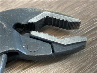 CARLYLE ADJUSTABLE JAW PLIERS 12